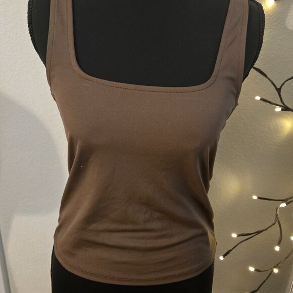 Divided H&M - Small Brown Tank - Pre-owned - Picture 2 of 3